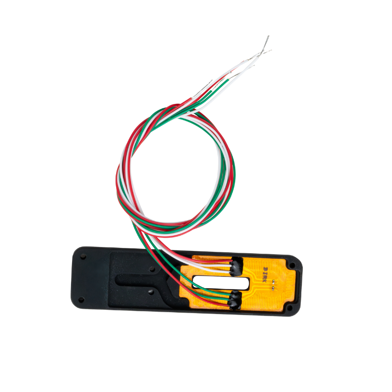 Kapton®-/Polyimid-Heizfolie, werkseitig auf einen bearbeiteten Block laminiert.