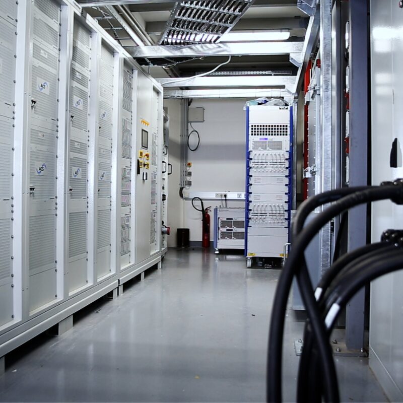 Imagefoto: Power Supply _ End-of-Line Industrie-Stromversorgungen für End-of-Line Tests, Imagefoto