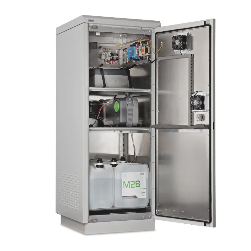 EFOY ProCabinet 2130A-3 offen Produktfoto SFC Methanol Brennstoffzelle